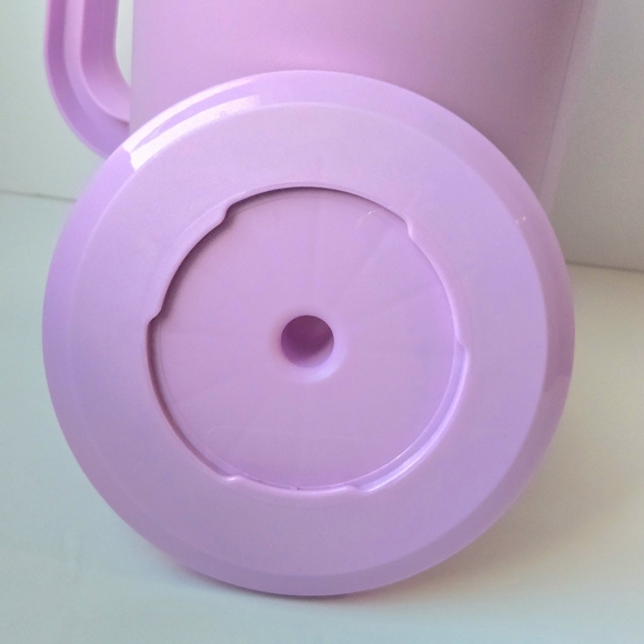 NWOT Tupperware 2 Quart Pitcher w Lid, RARE Lavender/Pink, Heritage Collection - Picture 7 of 7